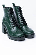 Load image into Gallery viewer, CHUNKY GREEN BOOTIE